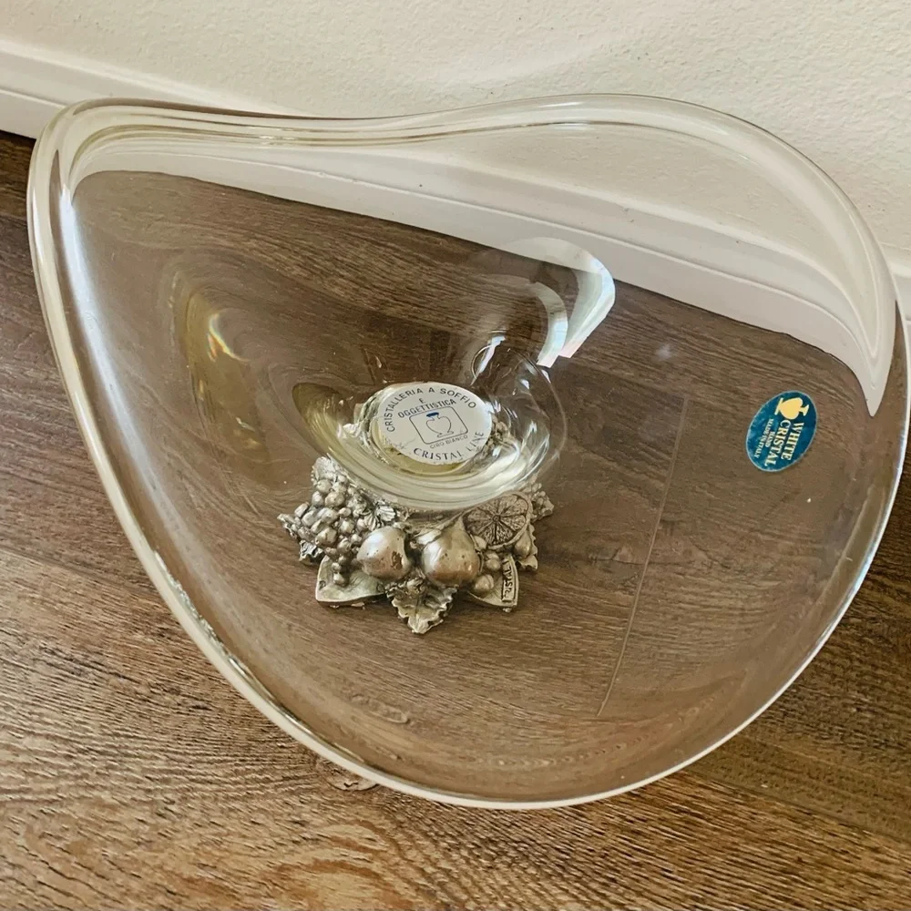 White cristal hand made vase in Italy